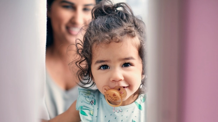 Tétine orthodontique en silicone pour une succion naturelle