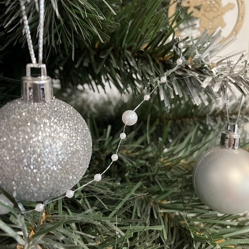 Décoration universelle, pas seulement pour le sapin