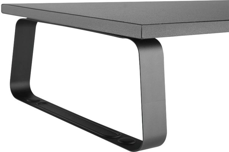 Espace sous le support pour les accessoires