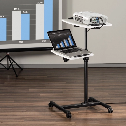 Deux plateformes réglables pour projecteur et ordinateur portable