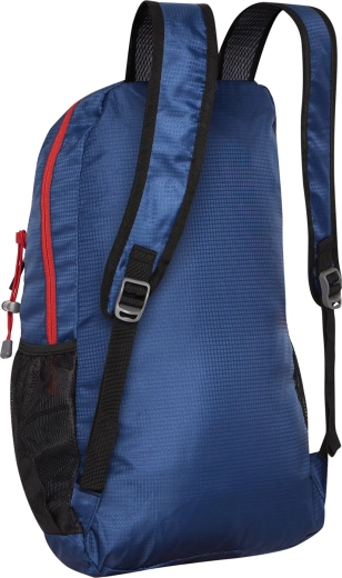 Prêt pour la randonnée et la pluie