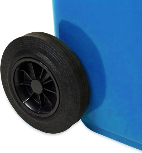 Maniement aisé grâce aux roues