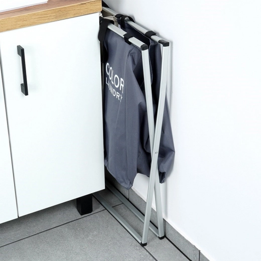 Cadre pliable et peu encombrant