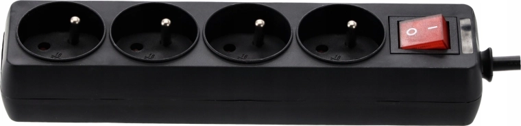Quatre prises Schuko