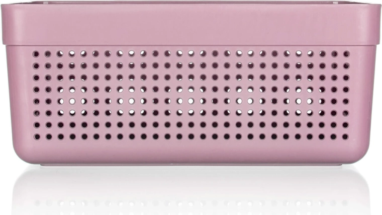 Parois perforées pour visibilité et ventilation