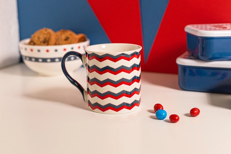 Contenance pratique de 250 ml pour café et thé