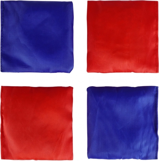 Quatre sacs en tissu résistants