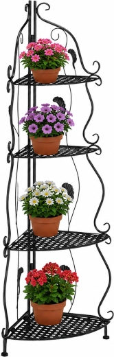 Quatre étagères grillagées pour plantes et décorations