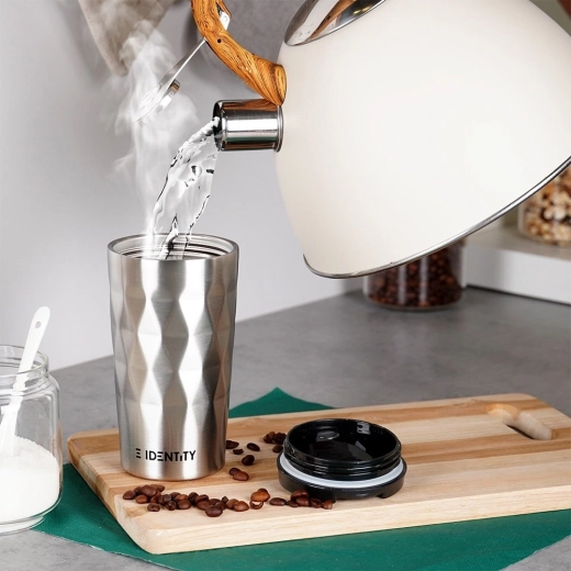 Longue rétention de la température grâce à l’isolation sous vide