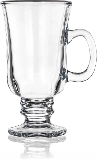 Le verre transparent met votre boisson en valeur