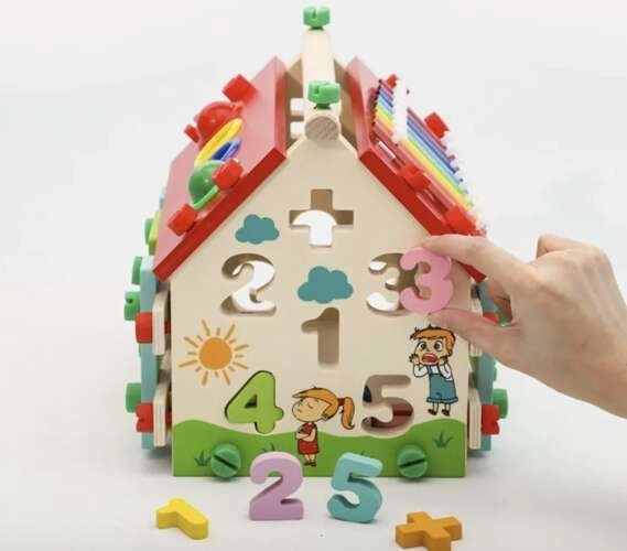 Apprentissage des chiffres, des formes et coordination des mains