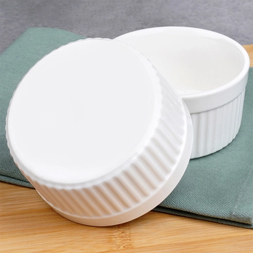 Design cannelé élégant et empilables