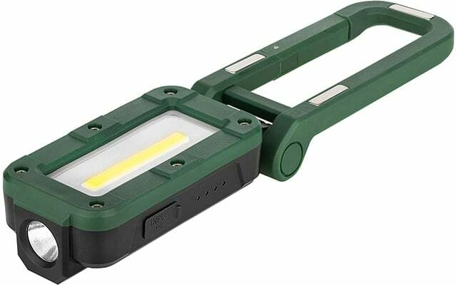 Deux sources de lumière : COB de surface et LED ponctuelle