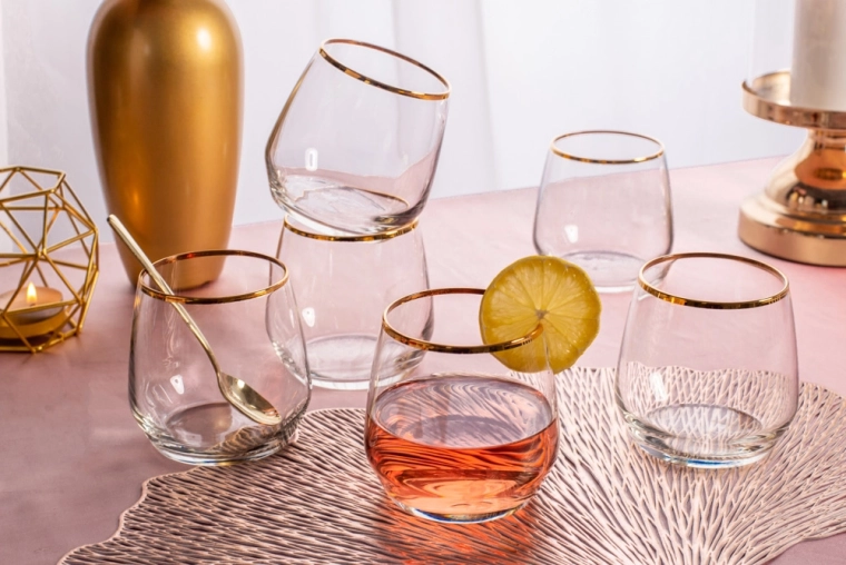 Capacité pratique de 370 ml pour les boissons fraîches