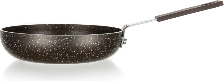 Chauffe rapide et uniforme grâce au corps en aluminium