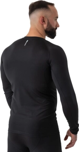 Coutures plates et coupe ergonomique