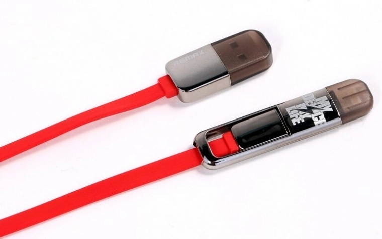 Charge et transfert de données via USB 2.0