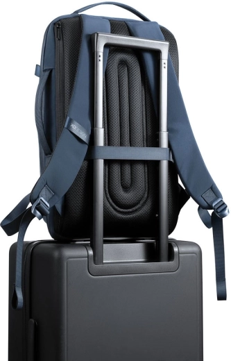 Idéal pour voyager : fixation sur valise