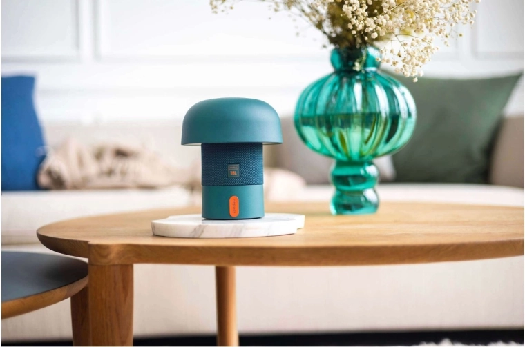 SOUND BY JBL et son à 360°
