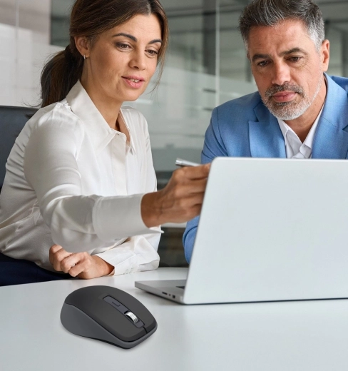 Contrôle jusqu’à 3 appareils et basculement rapide