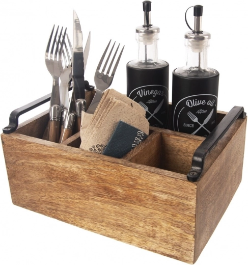 Quatre compartiments astucieux pour l’ordre