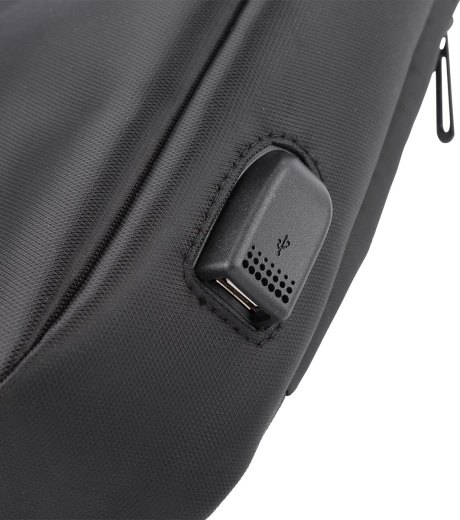 Recharge pratique via port USB externe