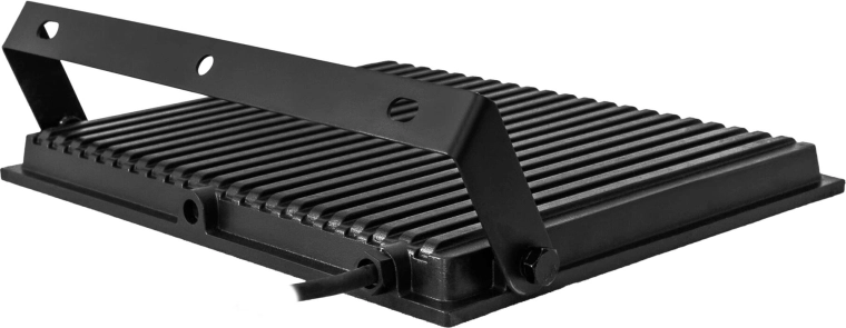 Installation facile grâce au câble 15 cm et à l’étrier