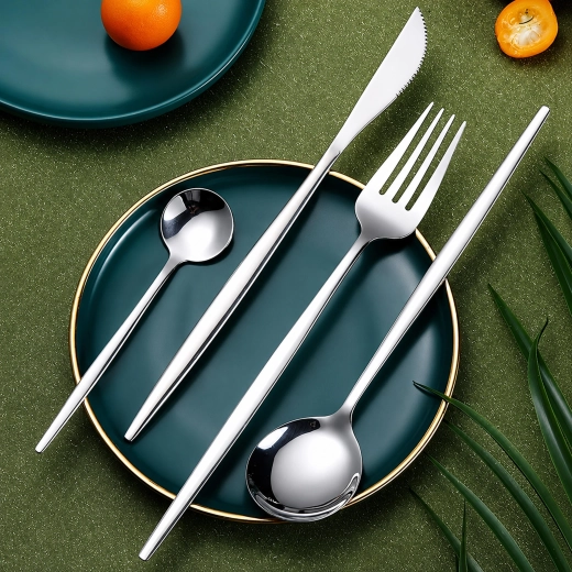 Boîte pratique pour le rangement et pour offrir