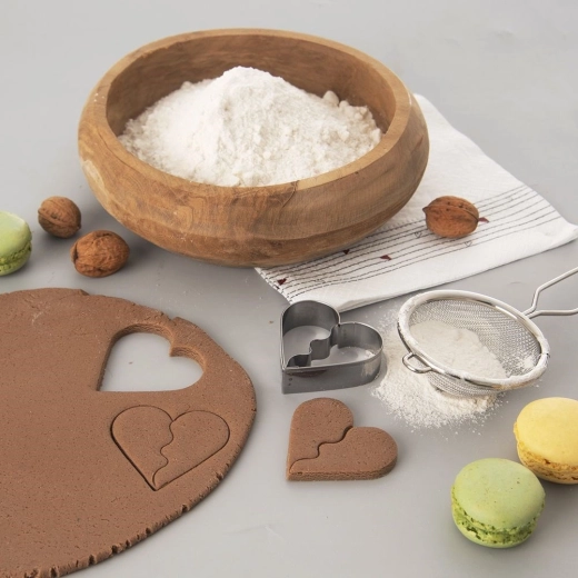 Utilisation polyvalente pour la pâtisserie et le service