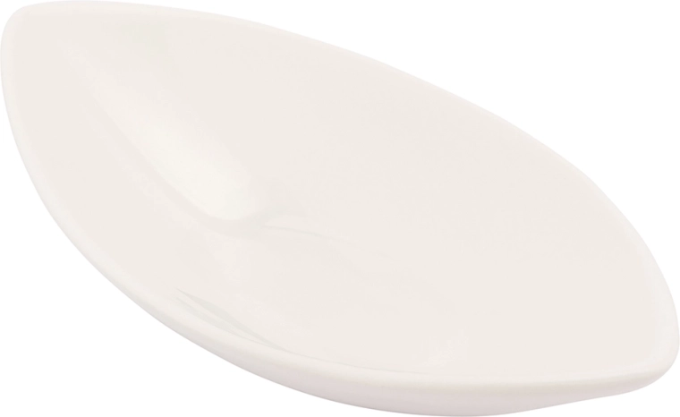 Forme ovale épurée pour un service élégant