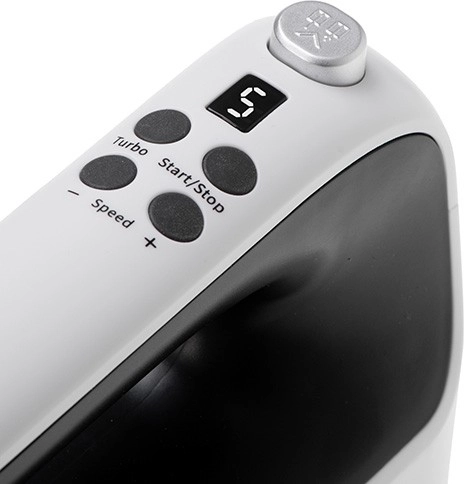 9 vitesses avec écran LCD pour un contrôle précis