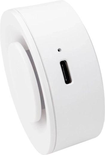 Recharge via USB-C
