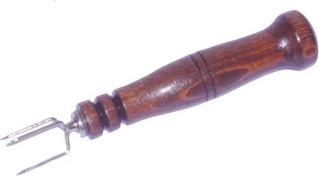 Trident en inox avec manche en bois 14 cm