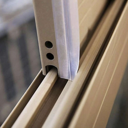 Utilisation universelle pour portes et fenêtres