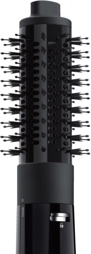 Séchage et coiffage en un seul geste