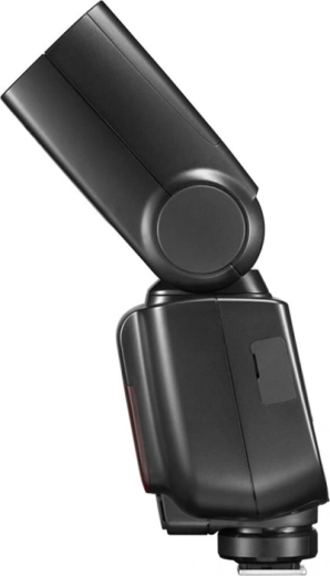 Tête orientable et zoom 20–200 mm pour le rebond et l’orientation de la lumière