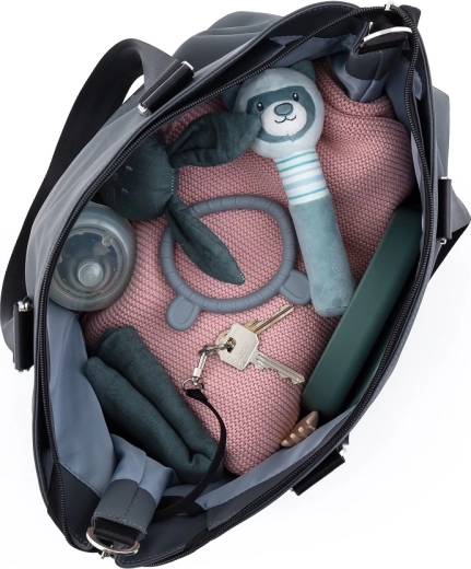 Organisation astucieuse avec poche isotherme et compartiment étanche