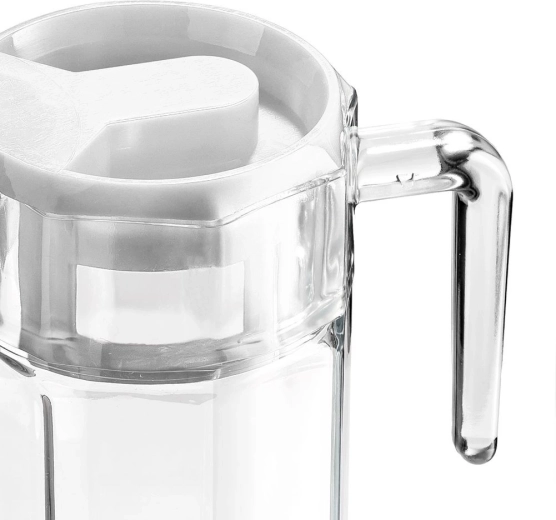 Couvercle pratique pour protéger les boissons