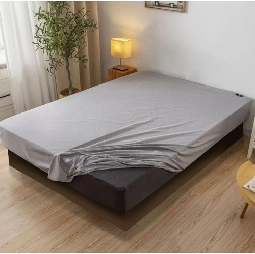 Élastique tout autour – tient fermement sur le matelas