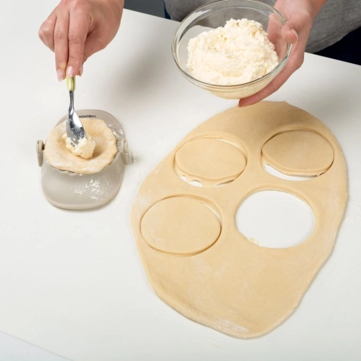 Simple, étape par étape