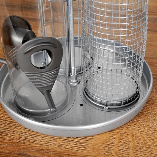 Trois tubes séparés pour différentes nourritures