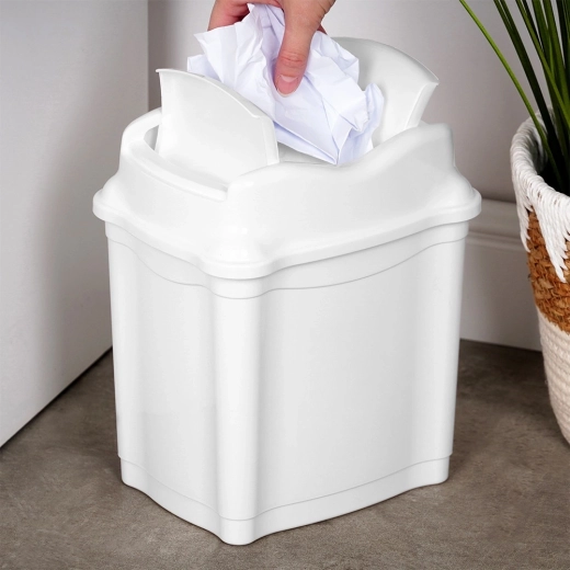 Couvercle basculant pour une utilisation pratique et hygiénique