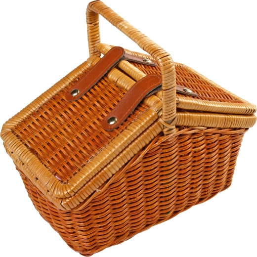 Panier en osier avec fermeture pratique