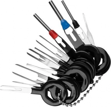 Outils pour travailler avec les agrafes, connecteurs et broches