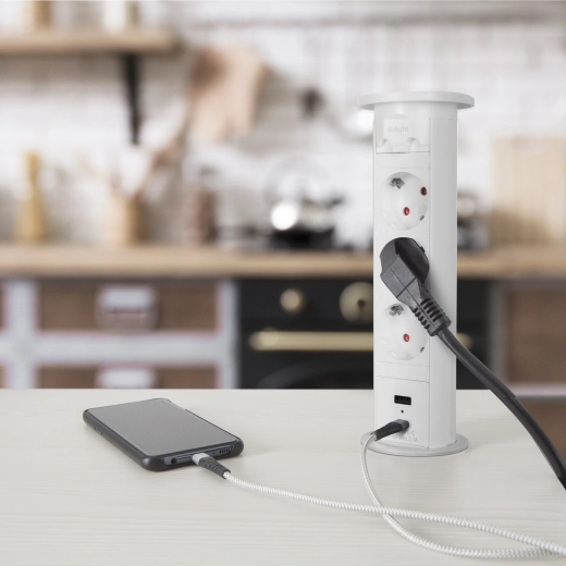 Alimentation et recharge USB à portée de main