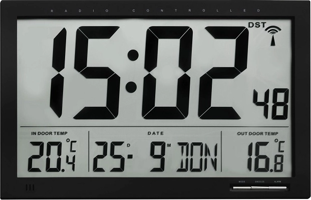 Grande horloge murale TFA XL radio-pilotée avec températures intérieure et extérieure, noire