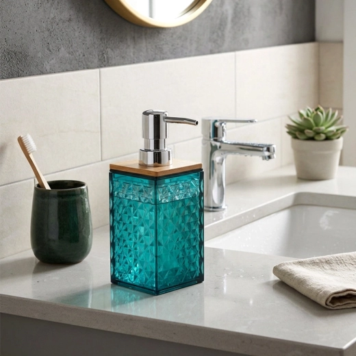 Contenance de 300 ml et dimensions compactes