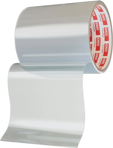 Large, transparente et flexible