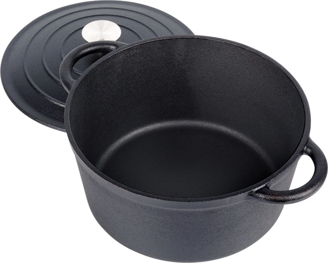 Résistant au four et pour tous types de plaques