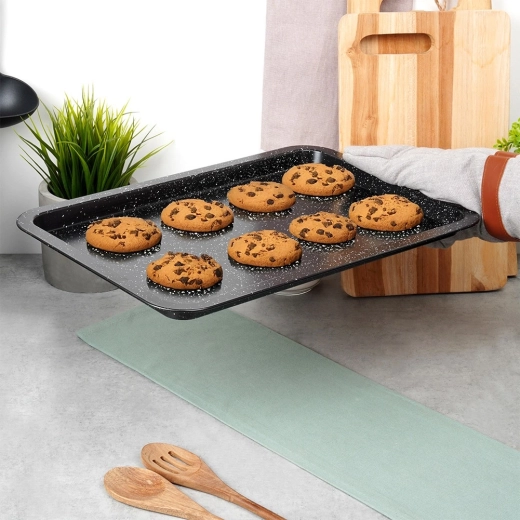 Bords plus hauts pour une manipulation sûre et sans désordre